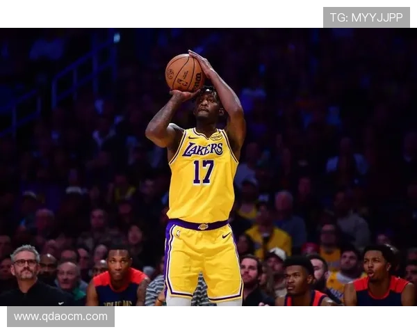 小卡复出首战迎胜利全场表现亮眼贡献21分6篮板5助攻2抢断